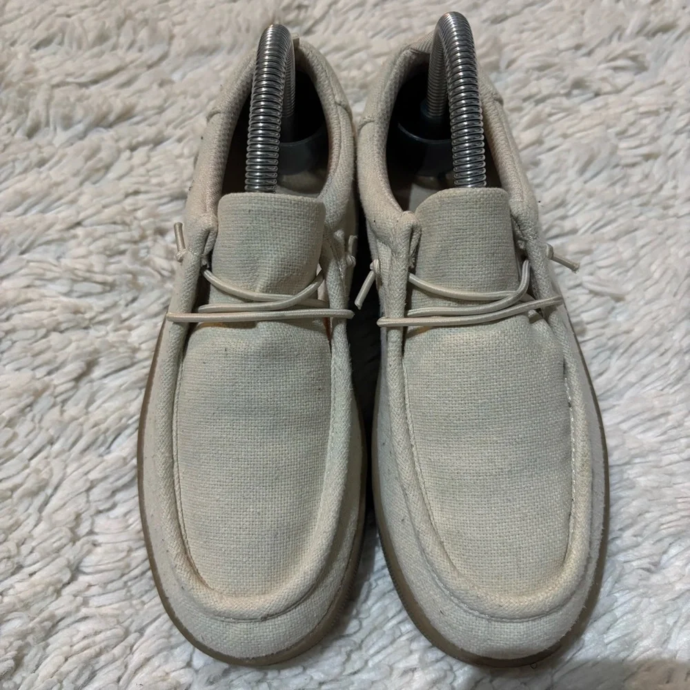 GAP‎ Kids Chambray Moc Sneakers Bedrock size 2 Cream Color Boys Shoes Slip On